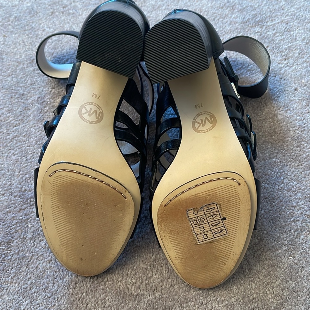 🐿️ Michael Kors Chunky Heels - Picture 4 of 12